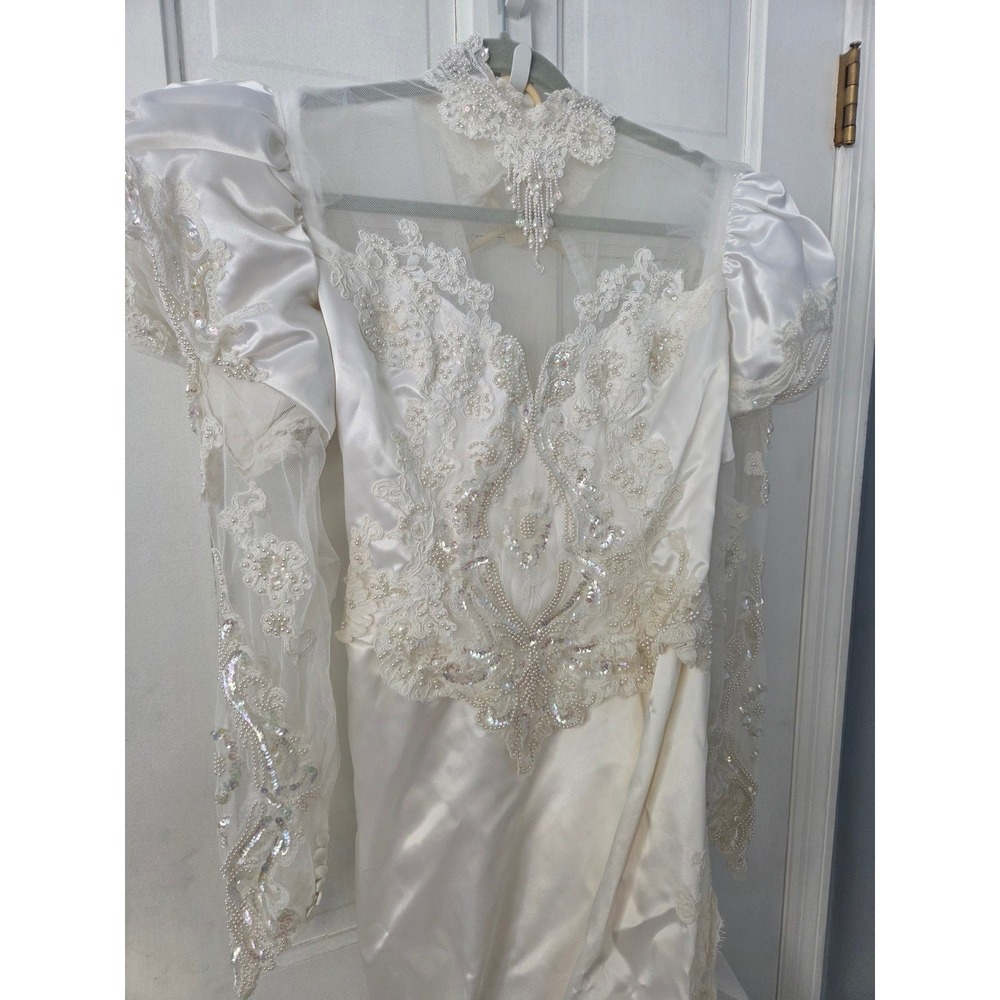 Eve of Milady Ivory Pearl Lace Puff Sleeve Gown Size 12 Bridgerton Regency Glam - Picture 8 of 13